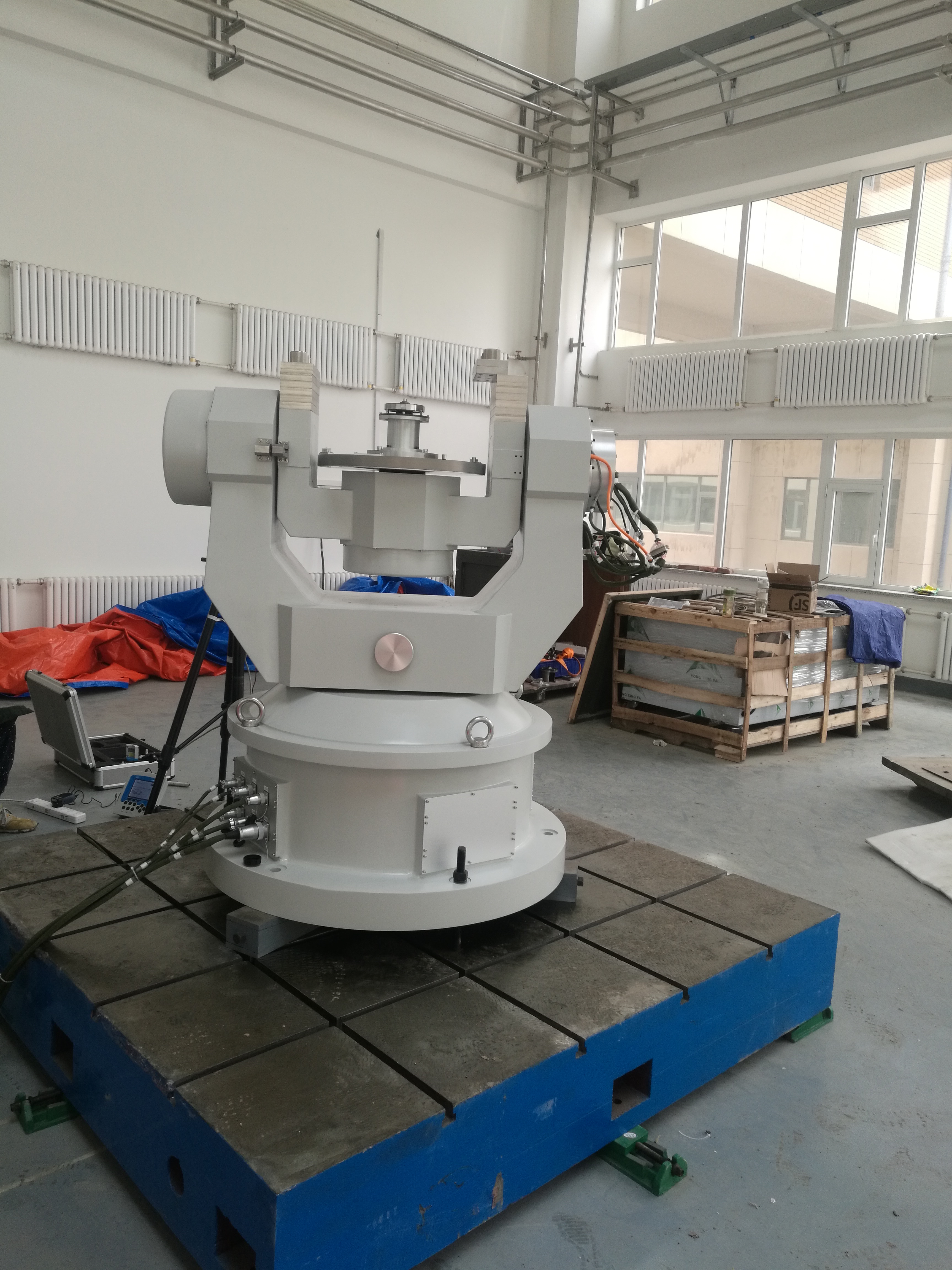 三轴仿真转台—长光卫星技术股份有限公司